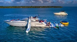Pershing "regal" Bahamas, USA - Florida East Coast
